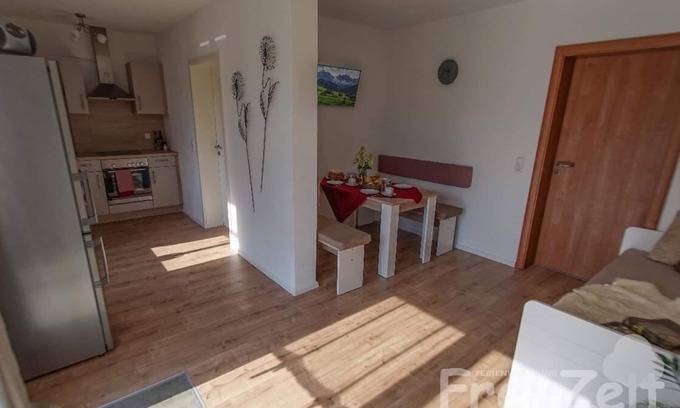 Freyung Apartment | Voll ausgestattete neue Ferienwohnung mit Terrasse