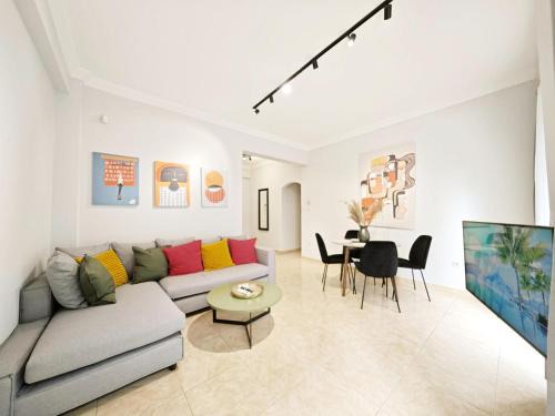 Amarousion Apartment | Vosporou I-2 by Verde Apartments