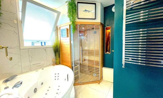 Centre Ville Apartment | Votre Escale Boule d Or Sauna & Spa
