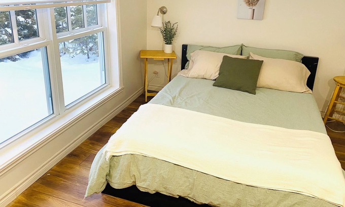 Le Granit Regional County Municipality Cabin | Vrbo Property