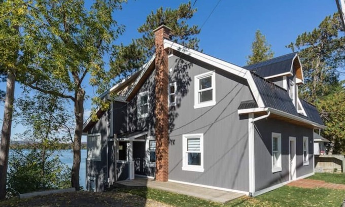 Lac-Brome House | Vrbo Property