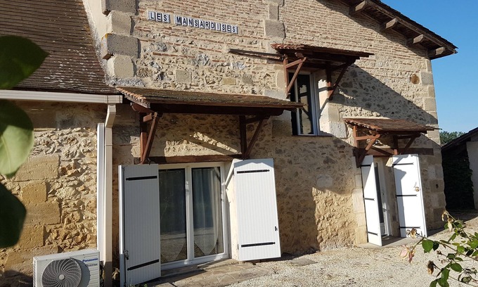 Bergerac House | Vrbo Property