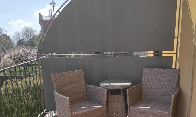 Milo Apartment | Vrbo Property