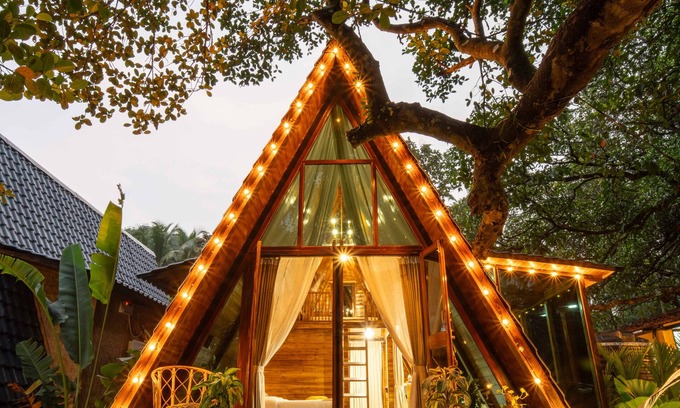 Mandrem Resort | Vrihi Boutique Resort: Nirja: Open-air Hot Tub: Luxury A-Frame: Mandrem Beach