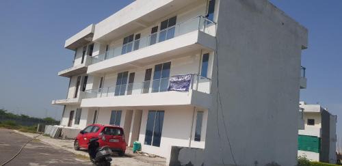 Vrindavan House | Vrinda Gateway Guest House