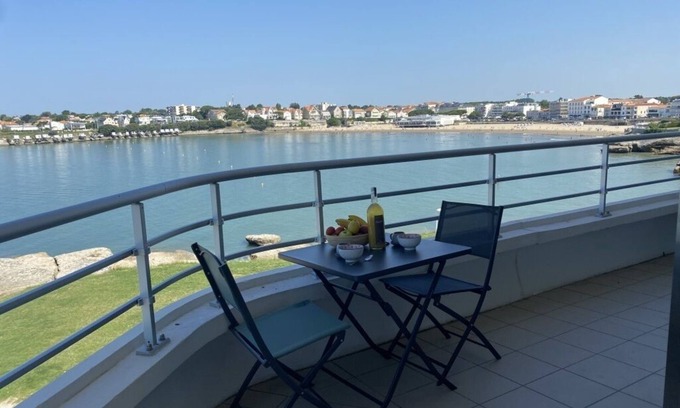 Pontaillac Apartment | Vue mer Pontaillac- Royan 4pers. Parking et Ascenseur