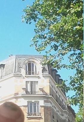 Malakoff House | Vue sur les toits de Paris, tour Effeil, centre malakoff, chambre chez l'habitant, sans ascenseur, à deux pas de Paris