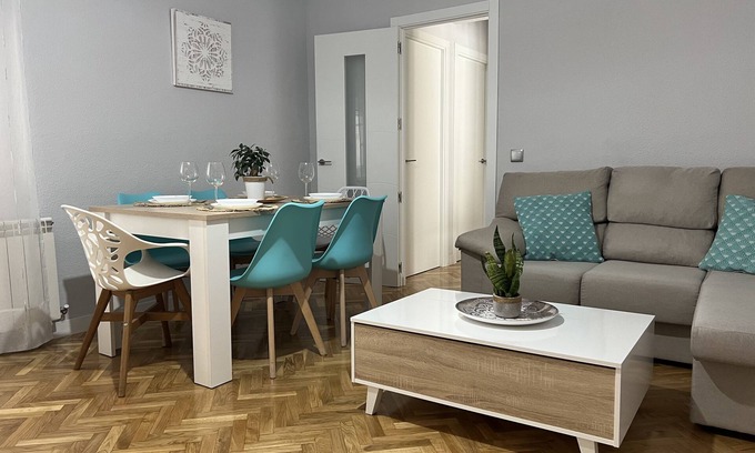 Old Town of Avila Apartment | VuT Las Almenas a 5 Minutos del Centro
