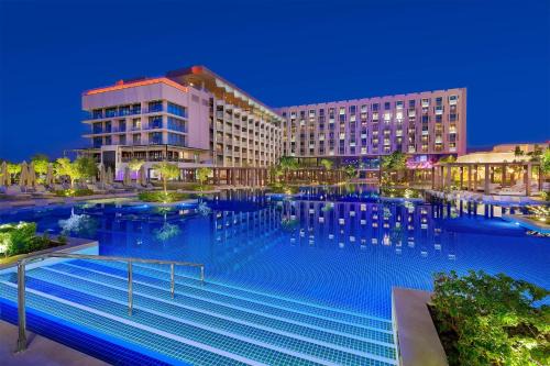 Shati Al Qurum Hotel | W Muscat