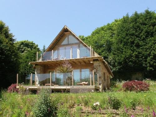 Ivybridge House | Wadadli Lodge