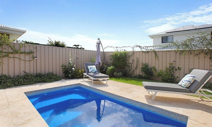 Shell Cove House | Waiheke Marina Getaway