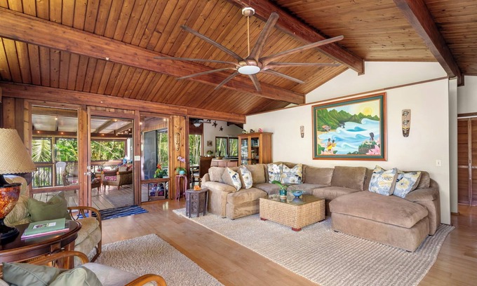Wainiha House | Wainiha Palms, Nestled on the tropical north shore