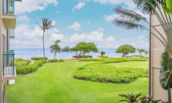 Wailua Condo | Waipouli Beach Resort Beautiful Ocean View Condo