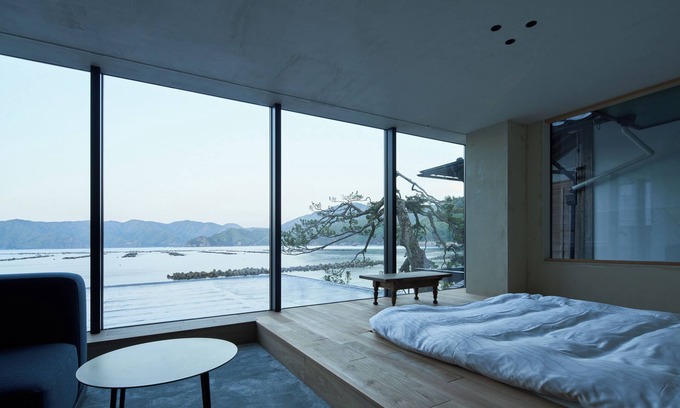 Obama Hotel | wakasakajitsu