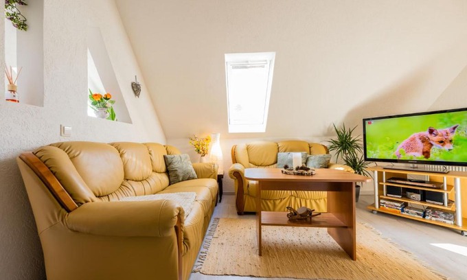 Sebnitz Apartment | Waldblickwohnung mit schöner Terrasse und Kamin