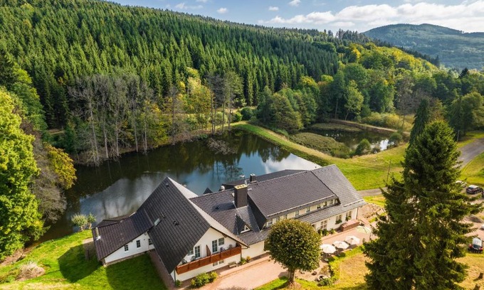 Brotterode-Trusetal Hotel | Waldschlösschen Brotterode