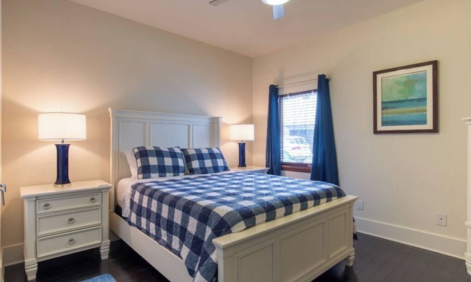 Winter Park Apartment | Walk The Downtown Village of Winter Park!