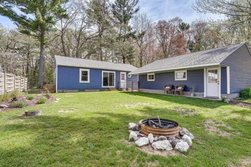 Beachwood-Bluffton House | Walk to Beach Lake Michigan Getaway!