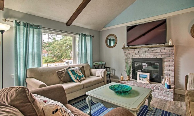 Dennis Port House | Walk to Beach Quaint Dennis Home with Deck and Grill!