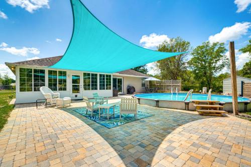 Crystal River House | Walk to Boat Ramp Dunnellon Home with Private Yard!
