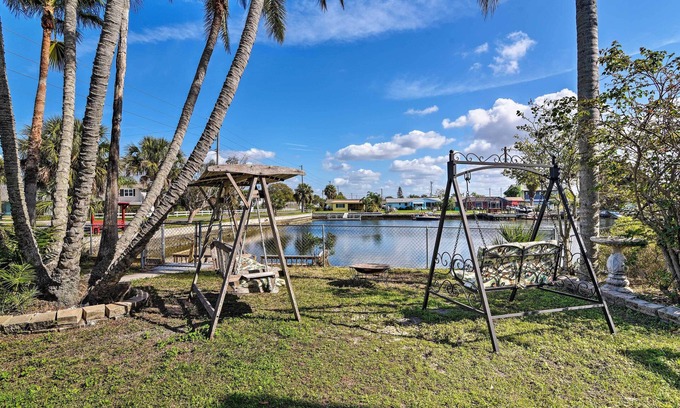 Sea Ranch On The Gulf House | Walk to Gulf: Home w/Boat Dock in Hudson!