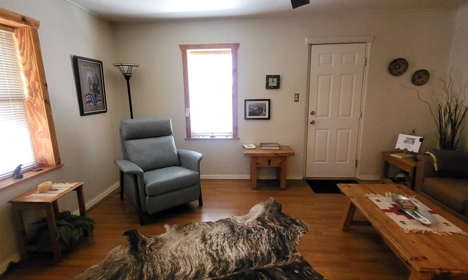 Tyrone Condo | Walk To Historic Downtown Silver City 1019 N. Bennett St