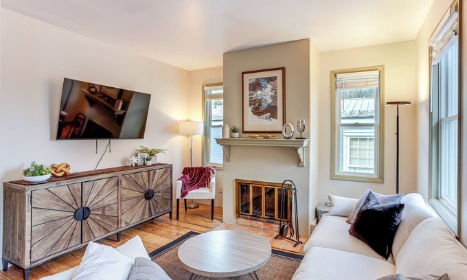 Ouray House | Walk to Hot Springs: Updated Retreat in Dtwn Ouray