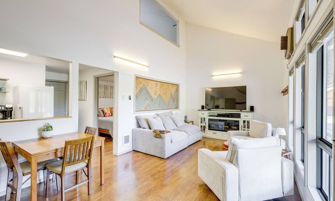 McCall Condo | Walk to Payette Lake: McCall Condo w/Fireplace