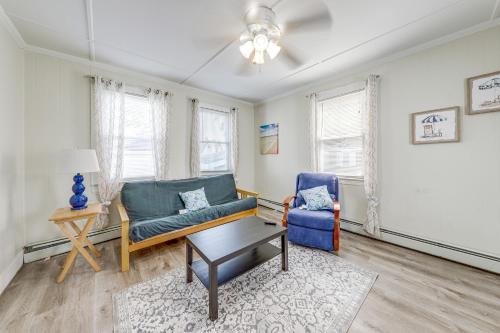 Old Orchard Beach Apartment | Walk to Pier and Ocean Apt in Old Orchard Beach!
