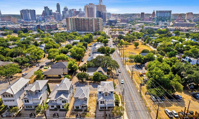 Central East Austin House | Walk to Restaurants & Entertainment on East Side