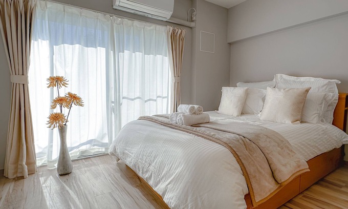 Shibuya Apartment | Walk to Shibuya Sta.! Luxe 6th Floor 1BR, Private Balcony, Gym in Building