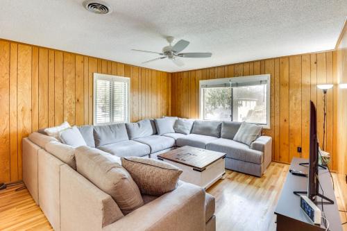 Colington House | Walk to Shore Outer Banks Beach Bungalow