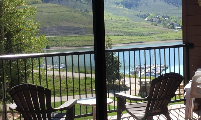Dillon Condo | Walk to Summer Concerts at Dillon Amphitheater, Lake View, Swimming Pool