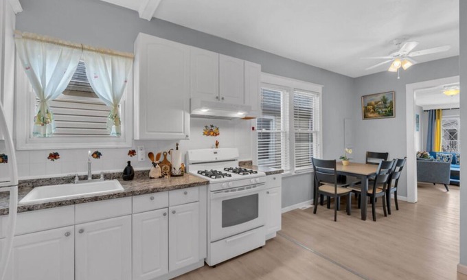Keansburg House | Walk to the Beach from this Beautiful Beach Cottage!