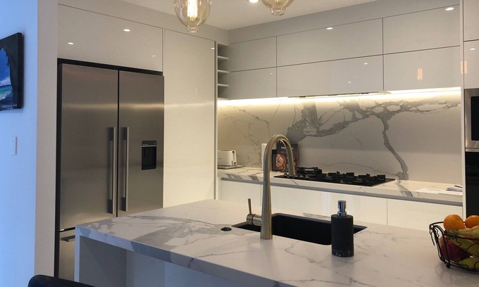 Orakei Apartment | Walk to the beach