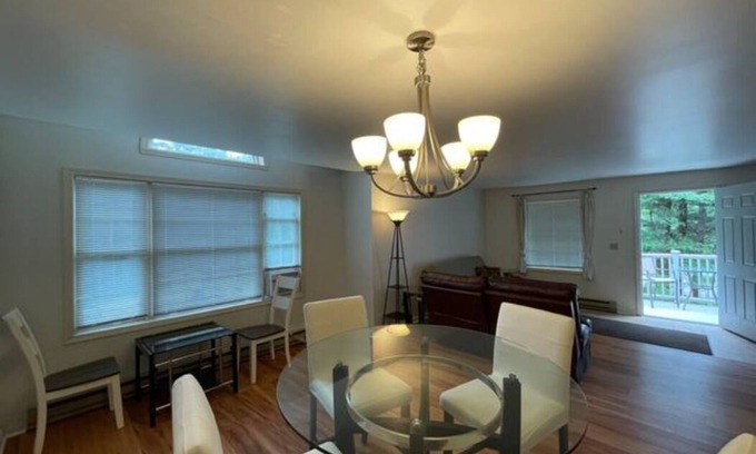 Old Orchard Beach Condo | Walk to the Pier, Downtown