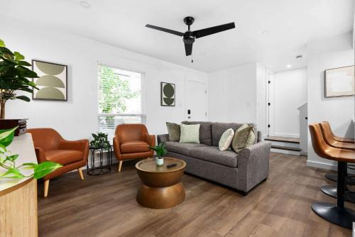 South Lamar House | Walk to Zilker Park & SoCo - Austin's Best