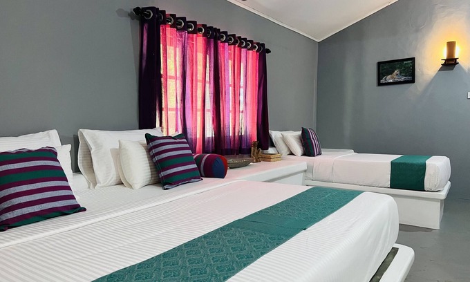 Tissamaharama Resort | Walking distance to Beach