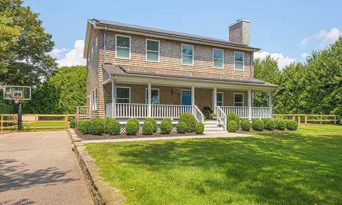 Bridgehampton House | Walking distance to Bridgehampton Town & short drive to ocean beaches.