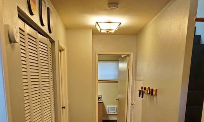 Mammoth Lakes Villa | Walking distance to the Village - Lakeview #9