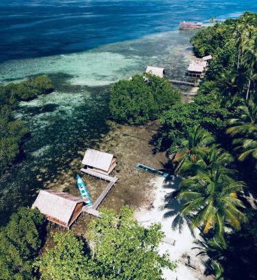 Sawinggrai House | Walking Shark Guest House