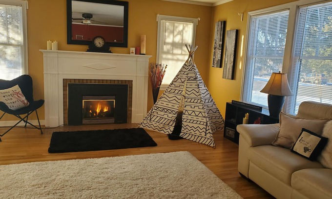 Enterprise House | Wallowa Mountains Retreat minutes to Joseph, OR