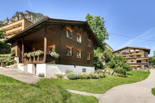 Brand House | Walserhaus