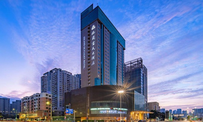 Bao'an Hotel | Wan Yue Grand Skylight Hotel