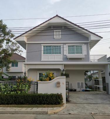 Khlong Song Ton Nun Apartment | WanaleesiriHouse