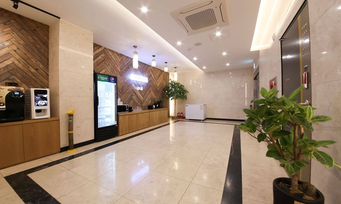 Samnye Hotel | Wanju Grand Hotel