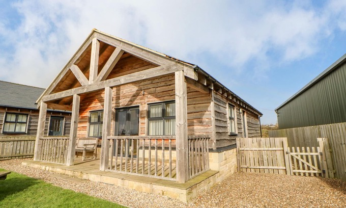 Longframlington Cottage | WANSBECK, pet friendly, with a garden in Longframlington