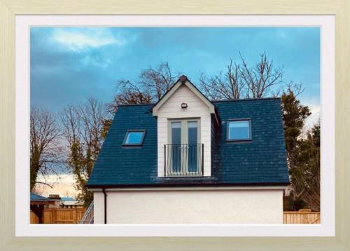 Kirkhill Apartment | 'Wardlaw View' Luxury studio apartment with stunning view