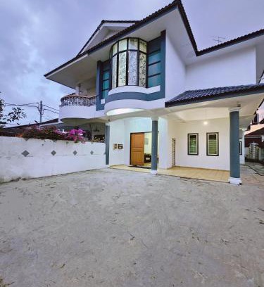 Muar House | Warni Villa 197 Whole Or Room