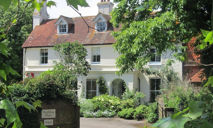Wartling Bed & Breakfast | Wartling Place Country House